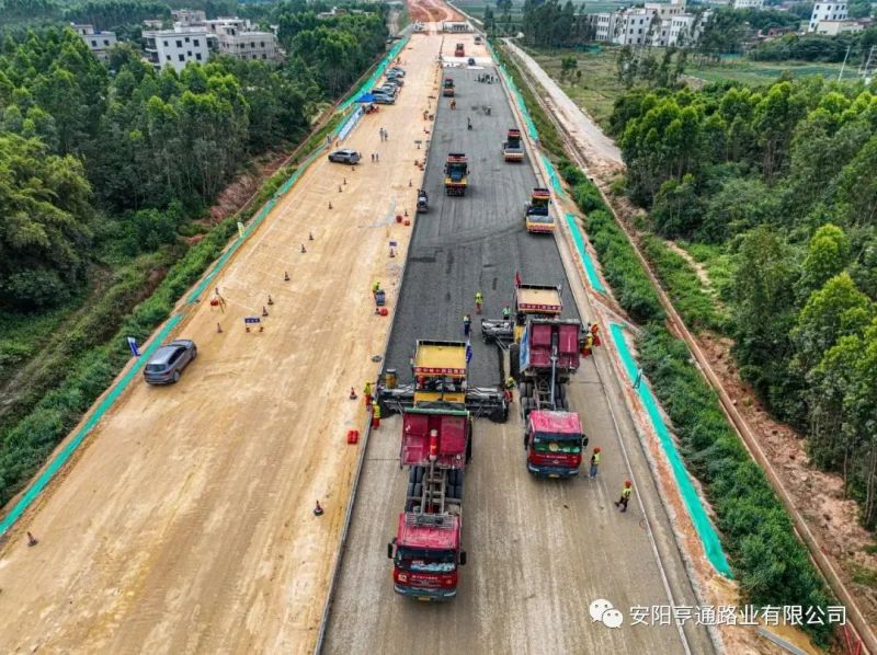 【省重 點項目】3D技術(shù)“打印”高速公路，南三島大橋項目進入路面工程施工階段